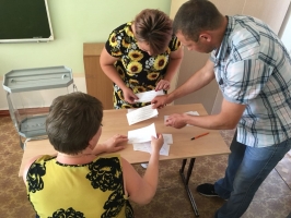 В участковых избирательных комиссиях Усть-Лабинского района начались первые организационные заседания по выборам заместителя председателя и секретаря УИК