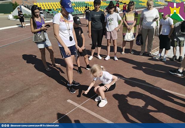 Воспитанники Усть-Лабинского бойцовского клуба «Антей» массово выполнили нормативы ГТО