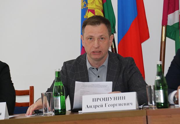 Министр ТЭК и ЖКХ Андрей Прошунин посетил Усть-Лабинский район